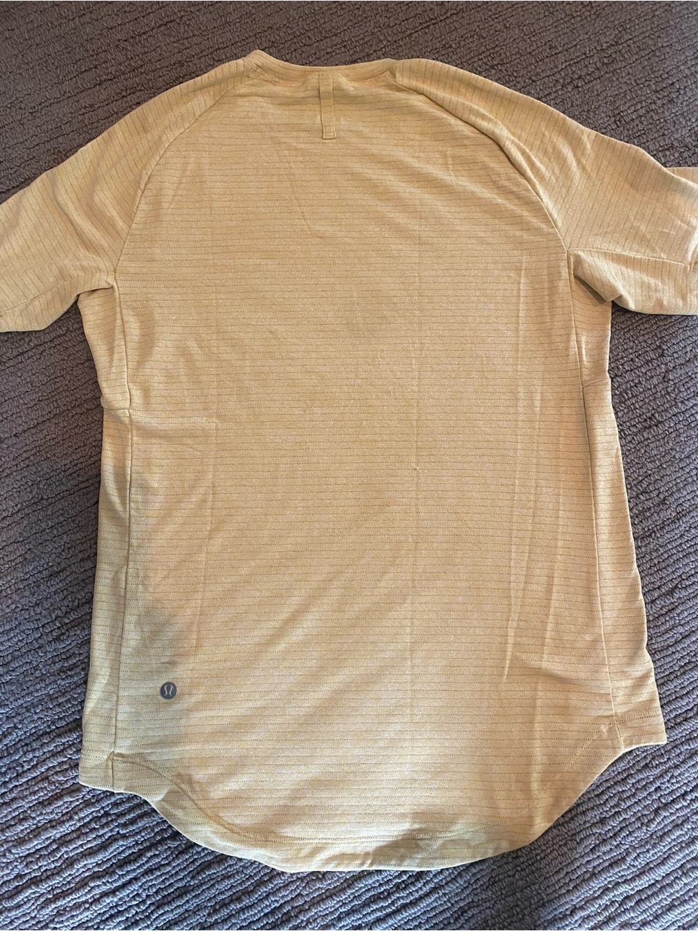 lululemon athletica Men’s Short Sleeve Crew - Light Gold